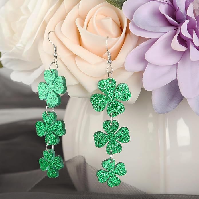 St. Patrick's Day Green Shamrocks Clover Lucky Grass Earrings for Women,Good Luck Dangling Earrings,Irish St. Patrick's Day Decorations Accessories.