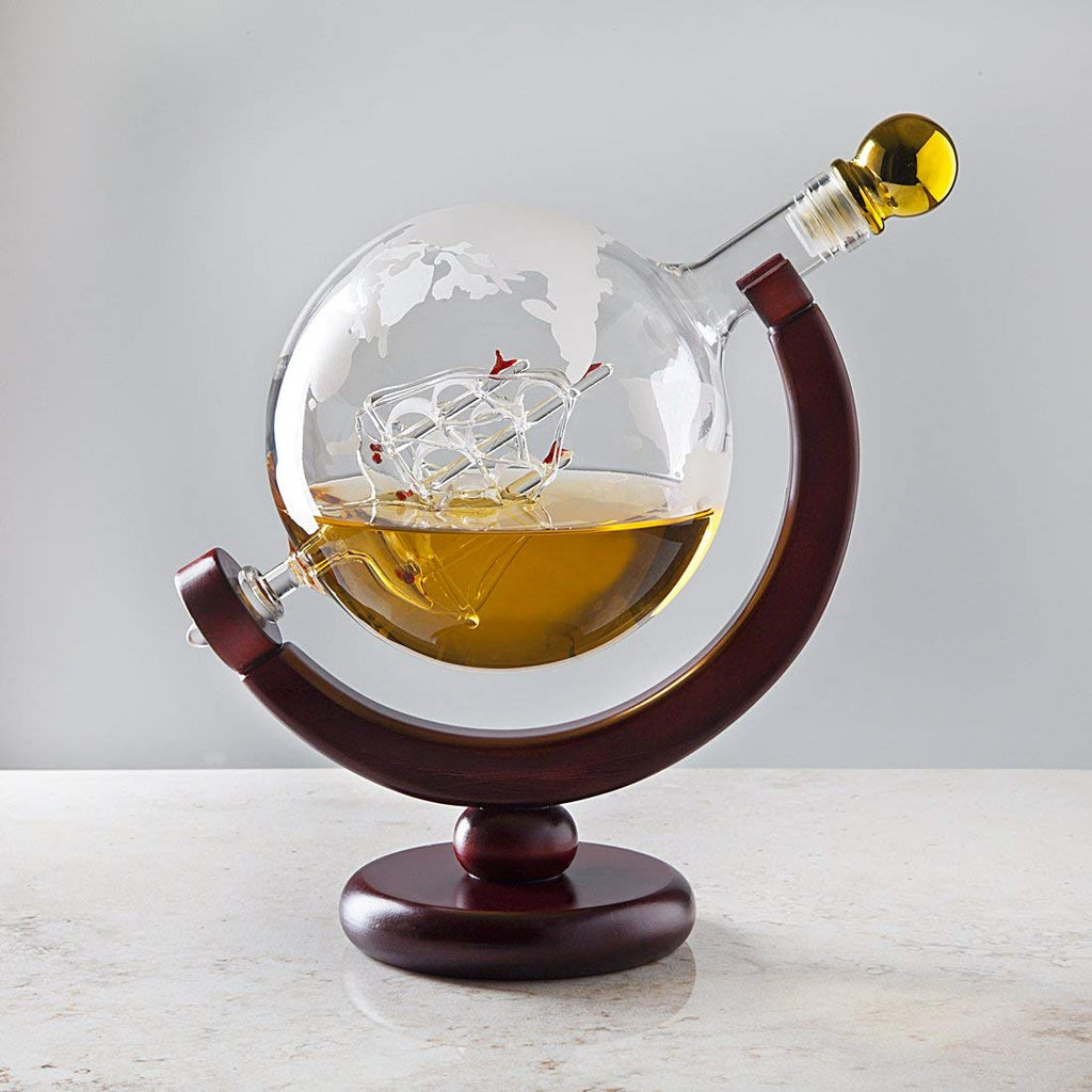 Godinger Whiskey Decanter Globe Set with 4 Etched Glasses for Liquor, Scotch, Bourbon, Vodka, Gifts for Men - 850ml Clear