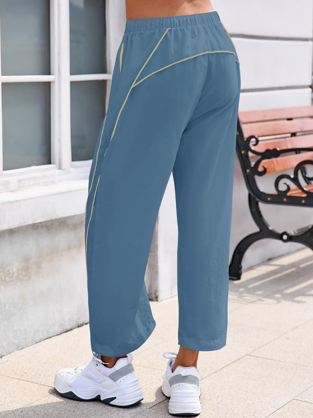 Fisoew Womens Baggy Wide Leg Pants Casual Elastic Waist Drawstring Hiking Workout Cropped Pants with Pockets