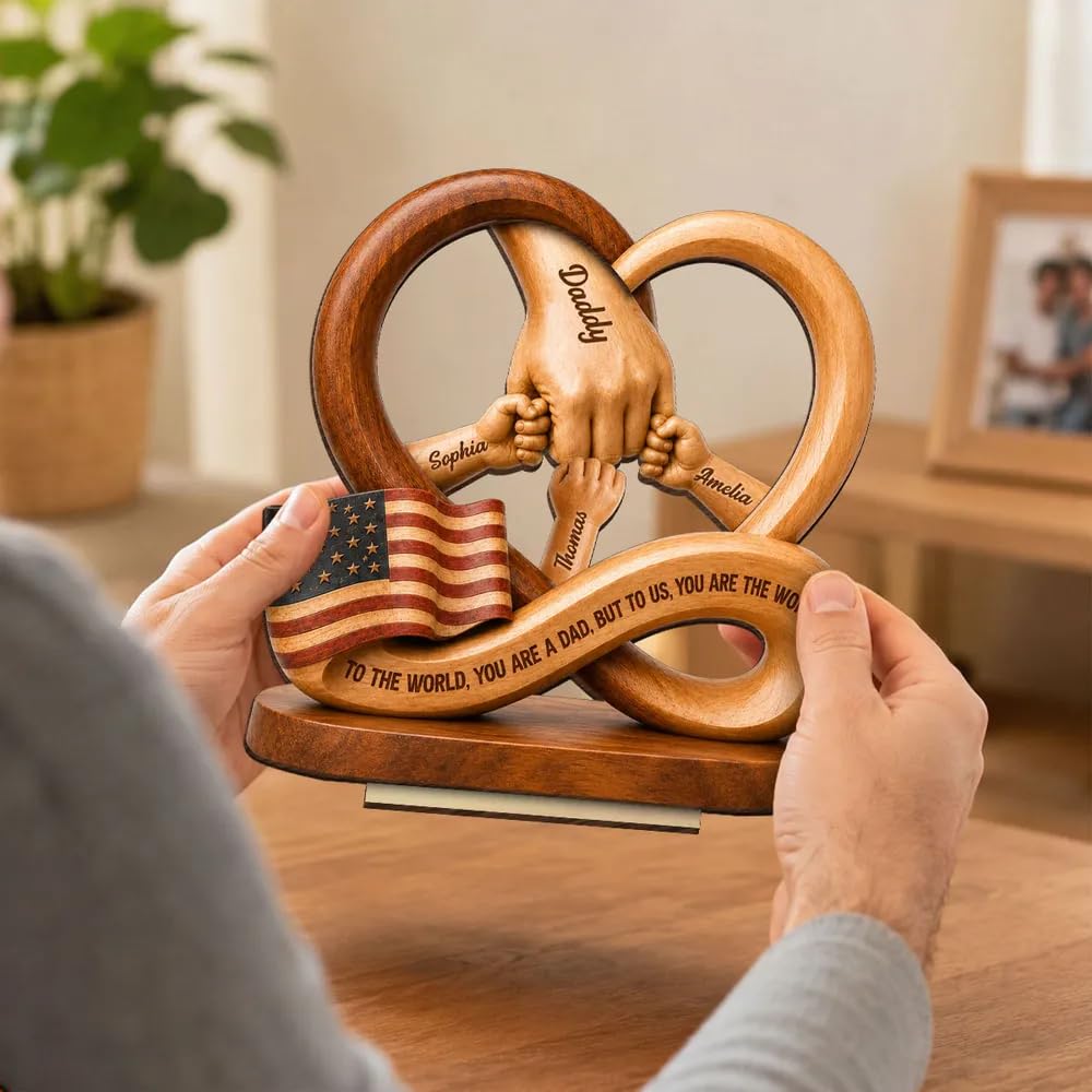 Personalized Fist Bump Dad and Kids Name Wooden Plaque, Custom Fathers Day Plaque for Dad Grandpa, Customized Sign Decorations for Daddy, Grandpa, Heartfelt Father's Day Birthday Gifts for Husband