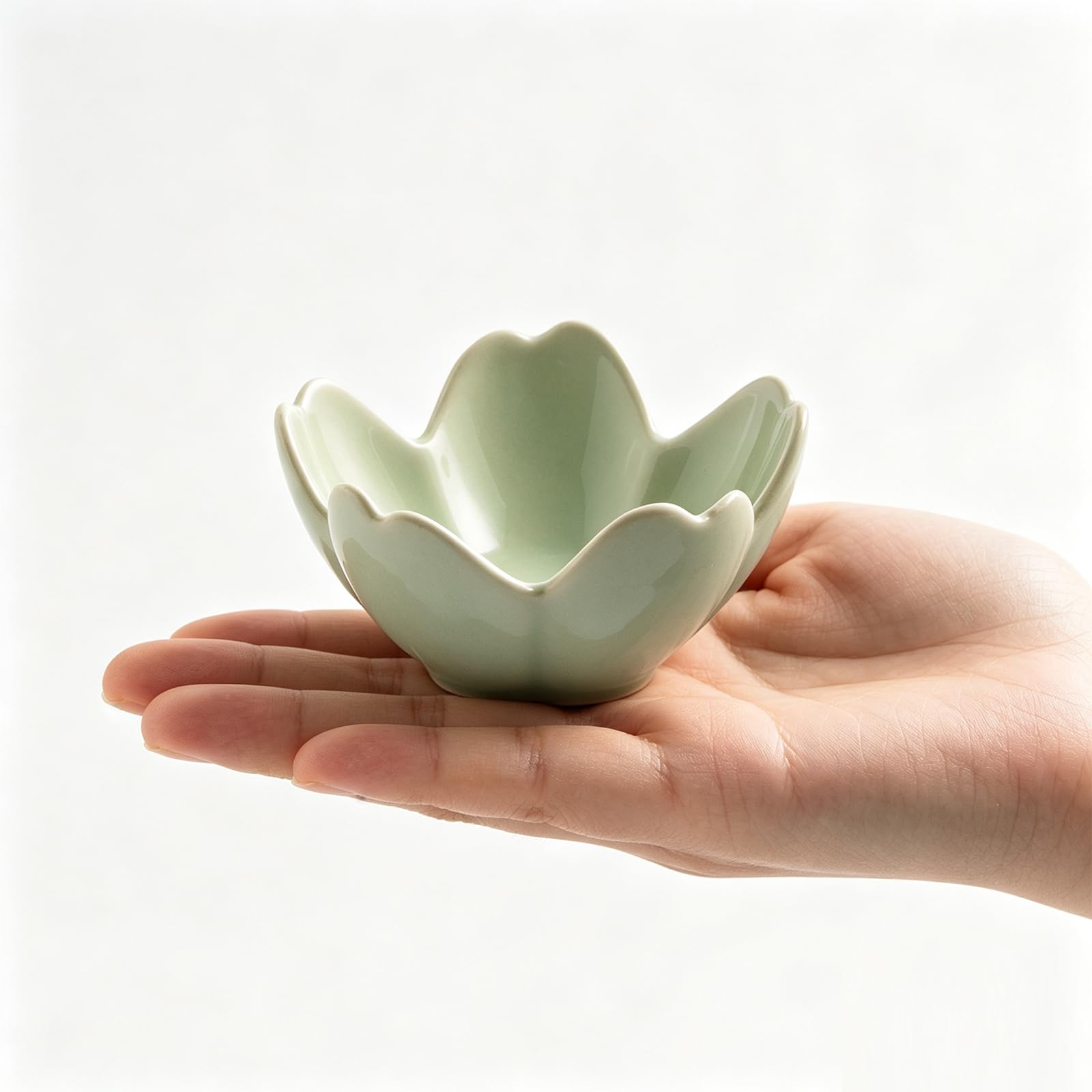 Flower Ring Holder Dish, Ceramic Jewelry Tray Dish, Small Trinket Dish, Jewelry Plate Bowl, Cute Jewlery Ring Holder Dish, Aesthetic Room Decor, Christmas Birthday Gifts for Women, 1 pack (blue)