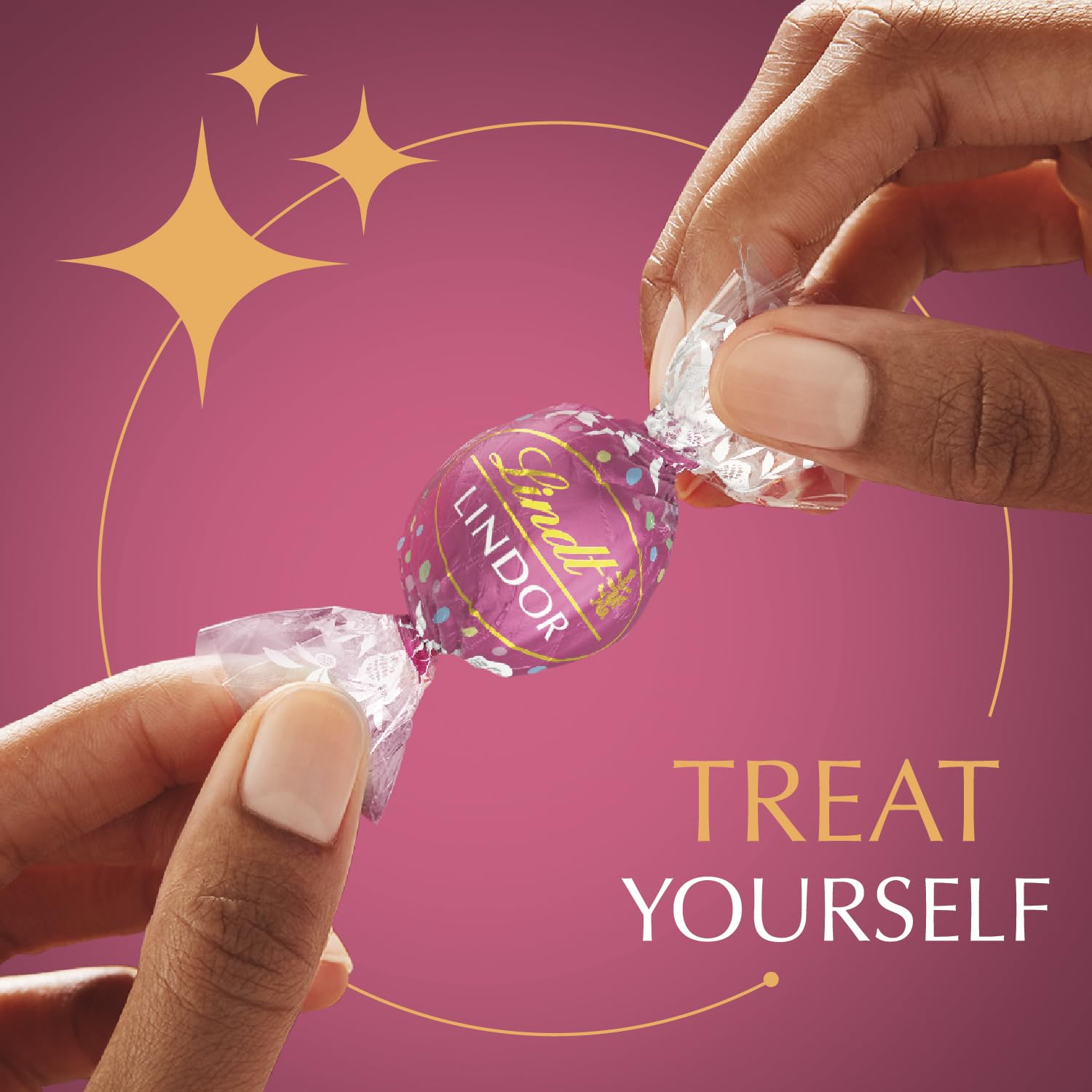 Lindt LINDOR Holiday Snickerdoodle White Chocolate Candy Truffles with Smooth, Melting Truffle Center, 8.5 oz. Bag