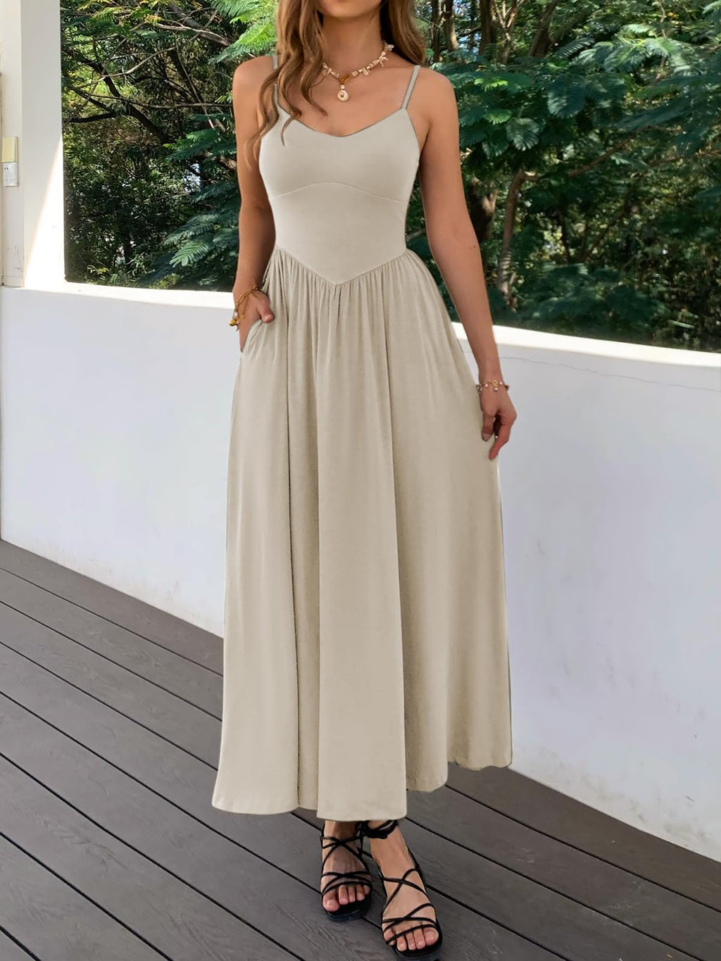 Womens Spaghetti Strap Maxi Dresses Summer Casual Sleeveless A Line Long Flowy Dress with Pockets Beach Sundresses