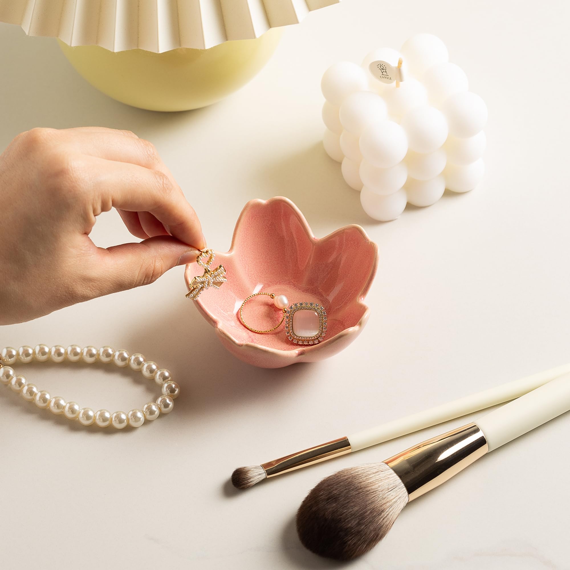 Flower Ring Holder Dish, Ceramic Jewelry Tray Dish, Small Trinket Dish, Jewelry Plate Bowl, Cute Jewlery Ring Holder Dish, Aesthetic Room Decor, Christmas Birthday Gifts for Women, 1 pack (blue)