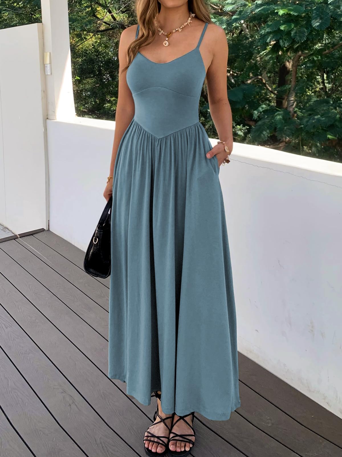 Womens Spaghetti Strap Maxi Dresses Summer Casual Sleeveless A Line Long Flowy Dress with Pockets Beach Sundresses