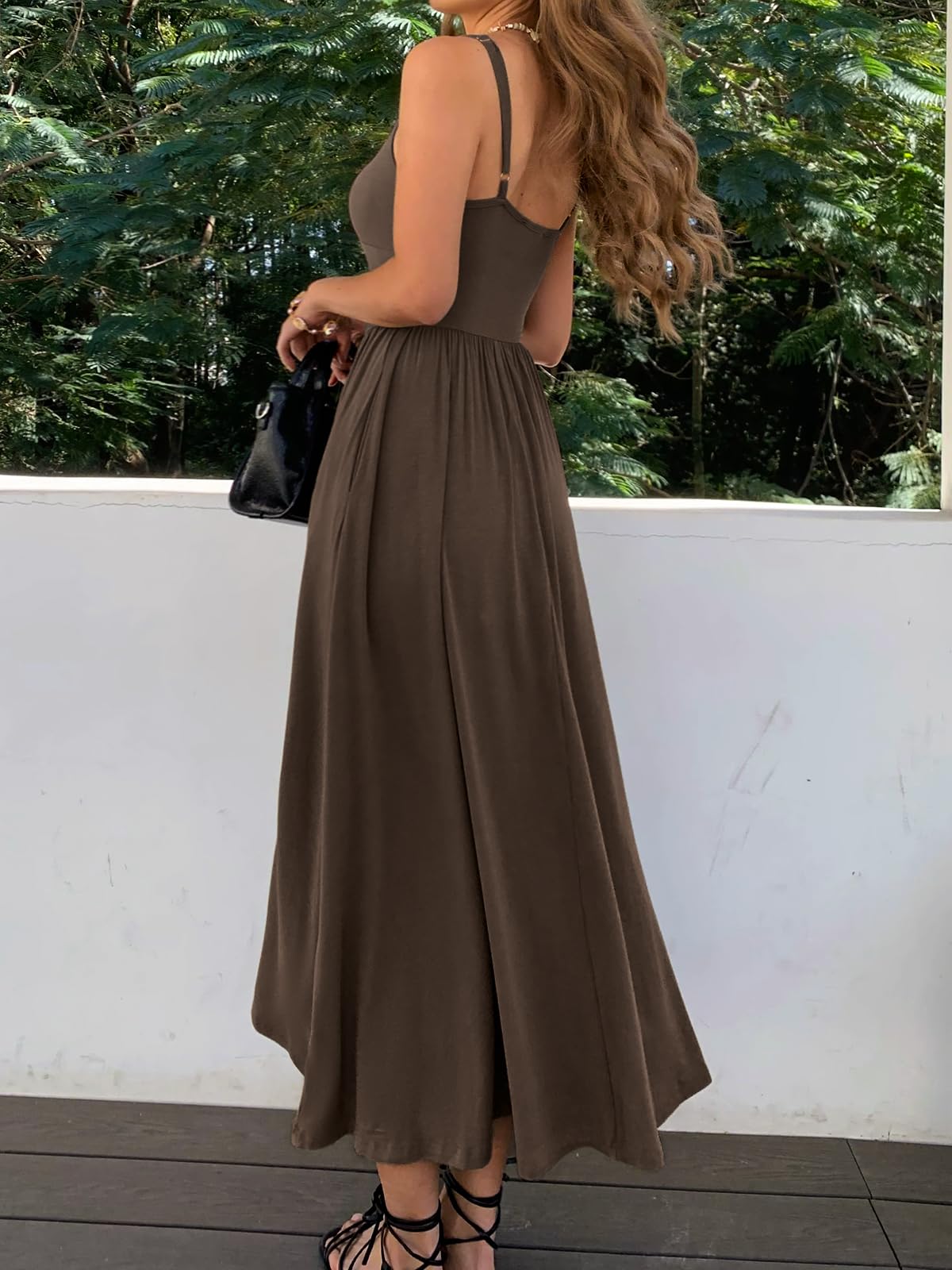 Womens Spaghetti Strap Maxi Dresses Summer Casual Sleeveless A Line Long Flowy Dress with Pockets Beach Sundresses