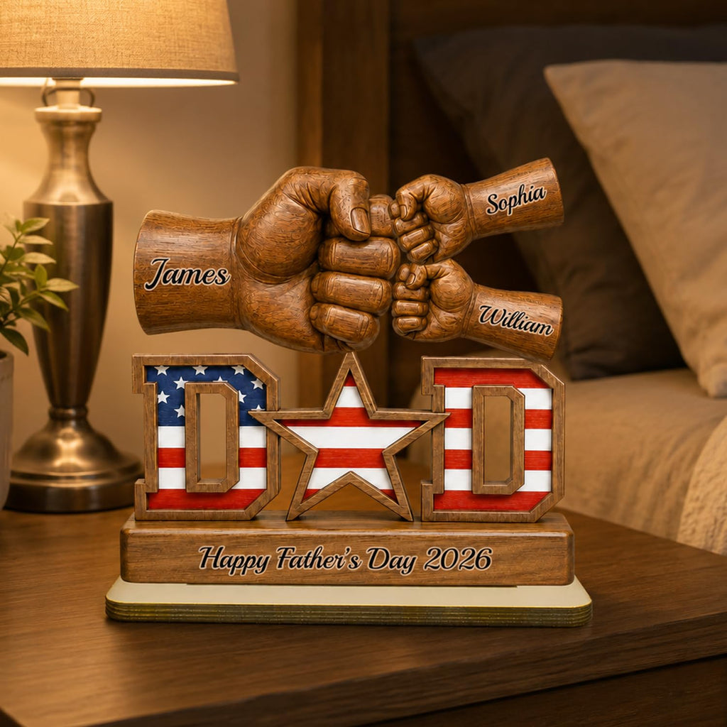 Personalized Fist Bump Dad and Kids Name Wooden Plaque, Custom Fathers Day Plaque for Dad Grandpa, Customized Sign Decorations for Daddy, Grandpa, Heartfelt Father's Day Birthday Gifts for Husband