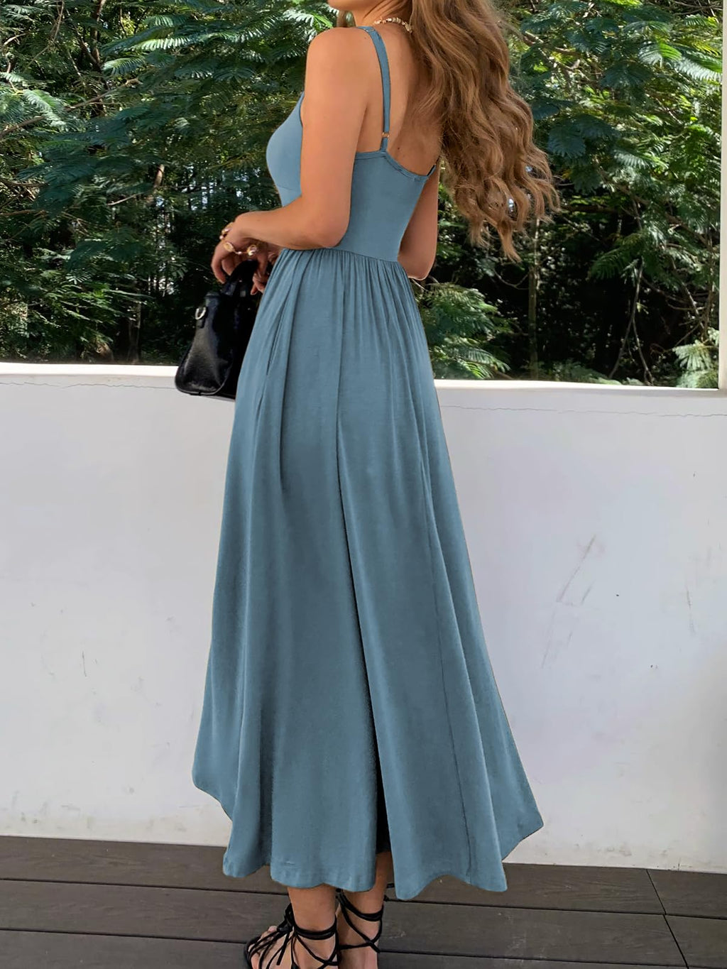 Womens Spaghetti Strap Maxi Dresses Summer Casual Sleeveless A Line Long Flowy Dress with Pockets Beach Sundresses