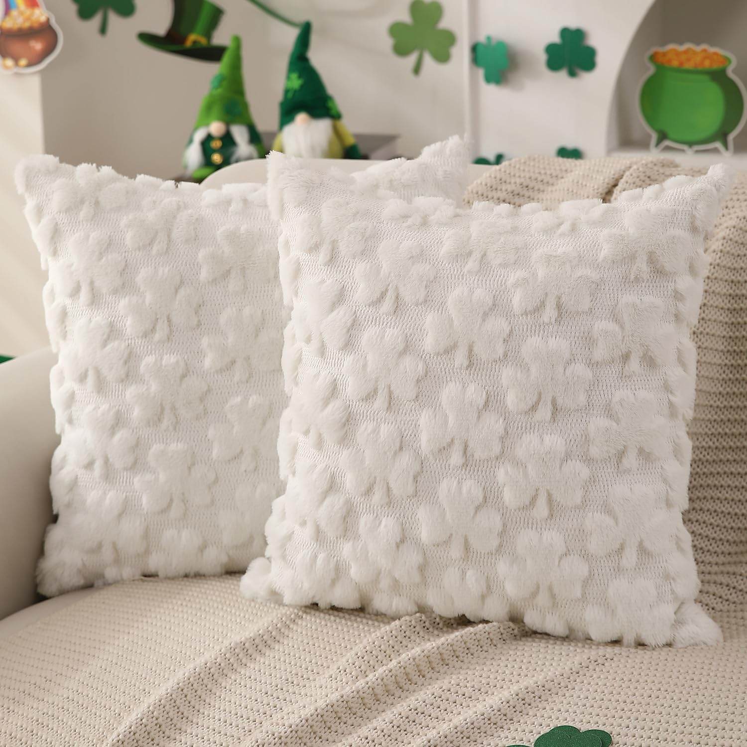 DFXSZ St Patricks Day Pillow Covers 18x18 inch Set of 2 St Patricks Day Decorations Green Shamrock Soft Plush Faux Fur Jacquard Throw Pillows for Bedroom Sofa Holiday Festivals Home Decor PTK021A18