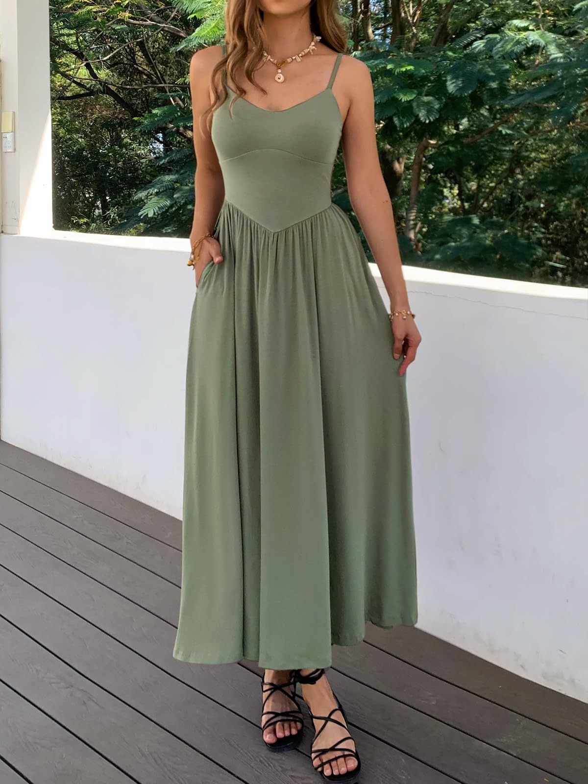 Womens Spaghetti Strap Maxi Dresses Summer Casual Sleeveless A Line Long Flowy Dress with Pockets Beach Sundresses
