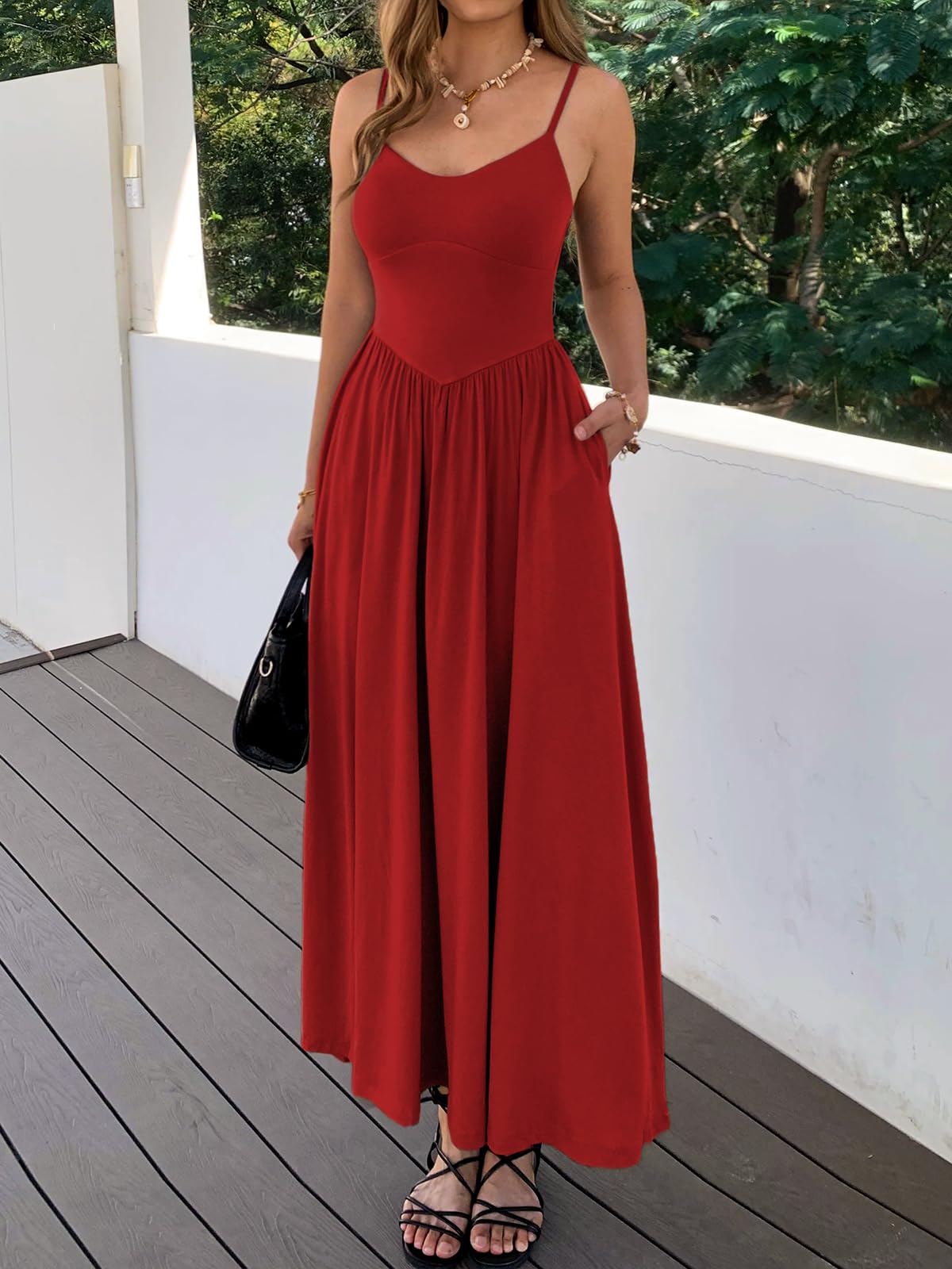 Womens Spaghetti Strap Maxi Dresses Summer Casual Sleeveless A Line Long Flowy Dress with Pockets Beach Sundresses
