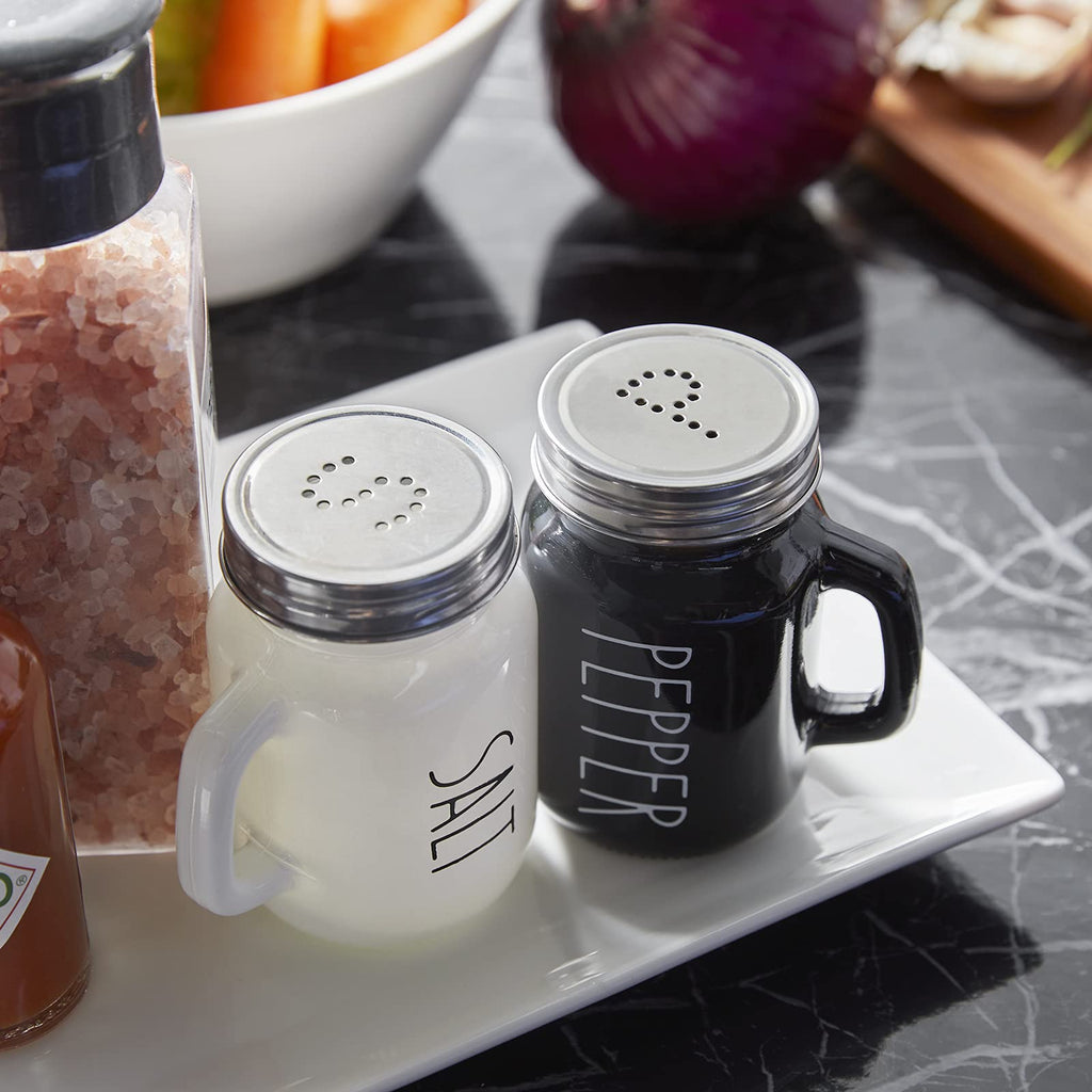 Red Salt and Pepper Shakers Set, ZOSUJO 4 oz Cute Modern Glass Christmas Red Shaker Sets with Stainless Steel Lids, Red Kitchen Decor and Accessories for Home Restaurants Weddings