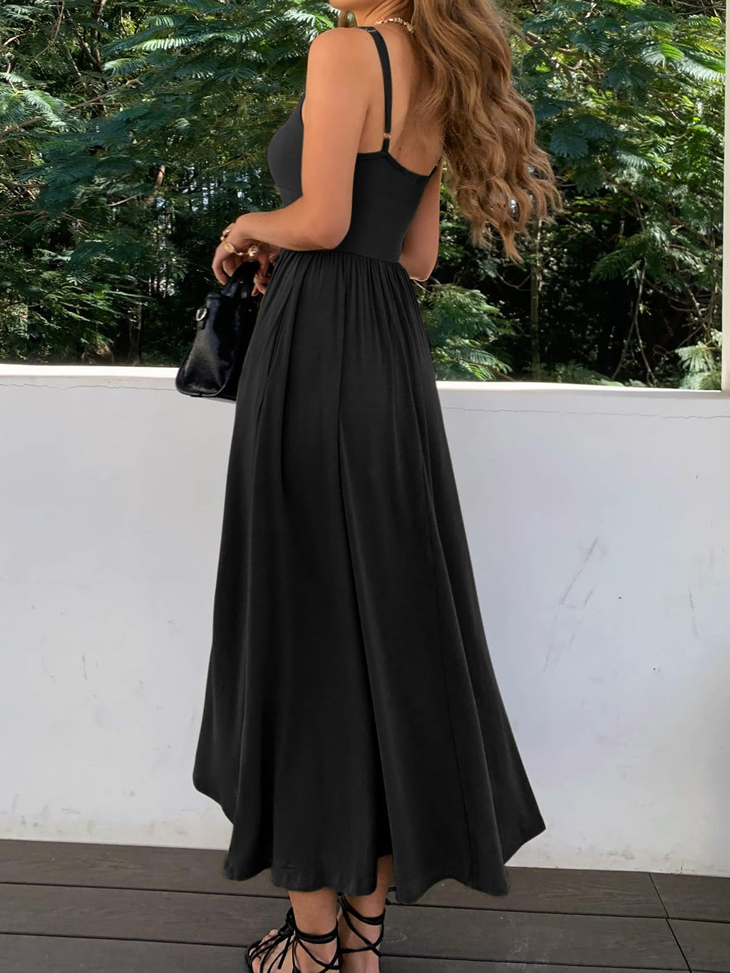 Womens Spaghetti Strap Maxi Dresses Summer Casual Sleeveless A Line Long Flowy Dress with Pockets Beach Sundresses