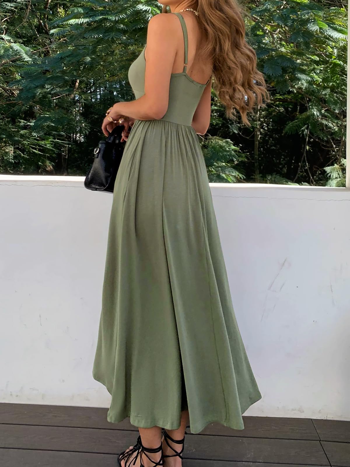 Womens Spaghetti Strap Maxi Dresses Summer Casual Sleeveless A Line Long Flowy Dress with Pockets Beach Sundresses