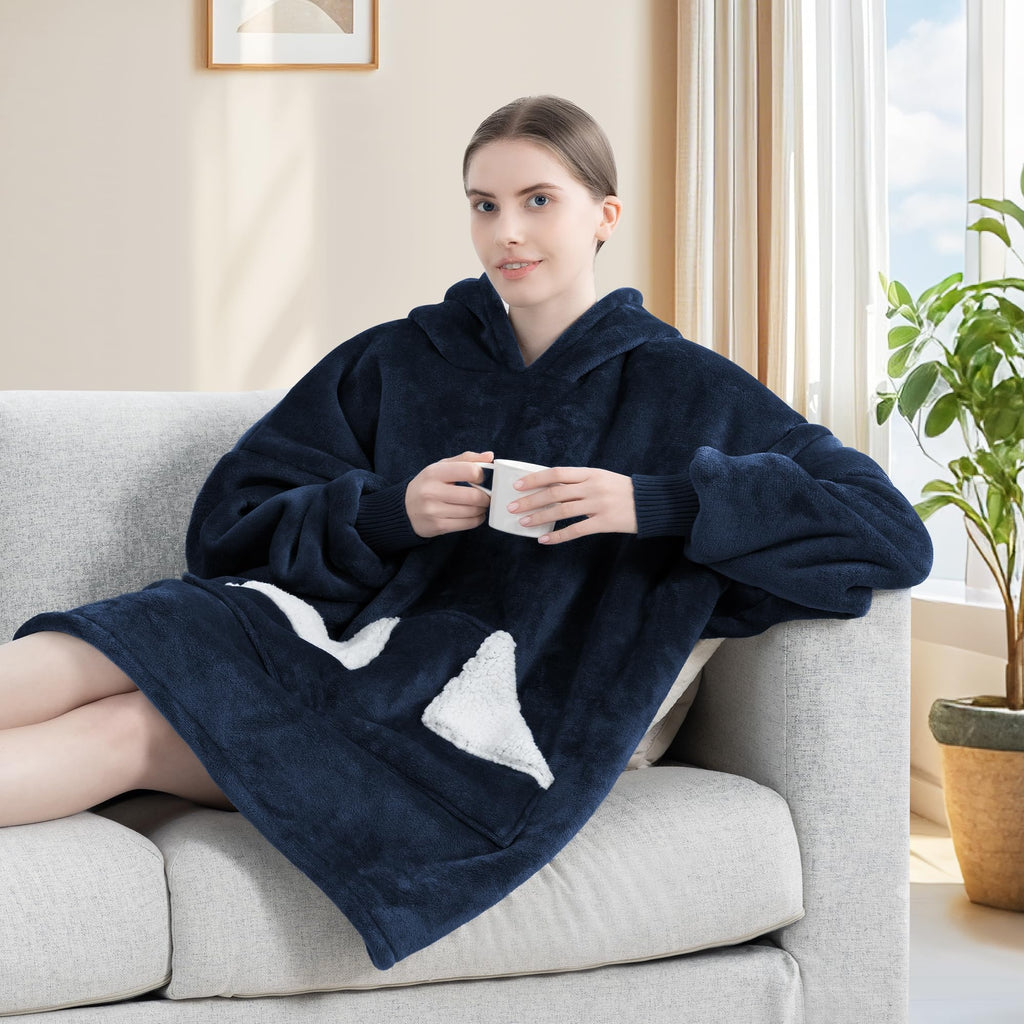 Touchat Wearable Blanket Hoodie, Oversized Sherpa Fleece Sweatshirt Blanket with Giant Hood Pocket and Sleeves for Adult, Warm & Cozy Grey Blanket Gifts for Women