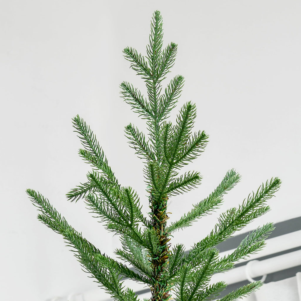 HOMCOM 7.5 Foot Artificial Christmas Tree, Nordic Pine Hinged Xmas Tree with 1218 Realistic Branches, Wide Steel Base, Auto Open, Green