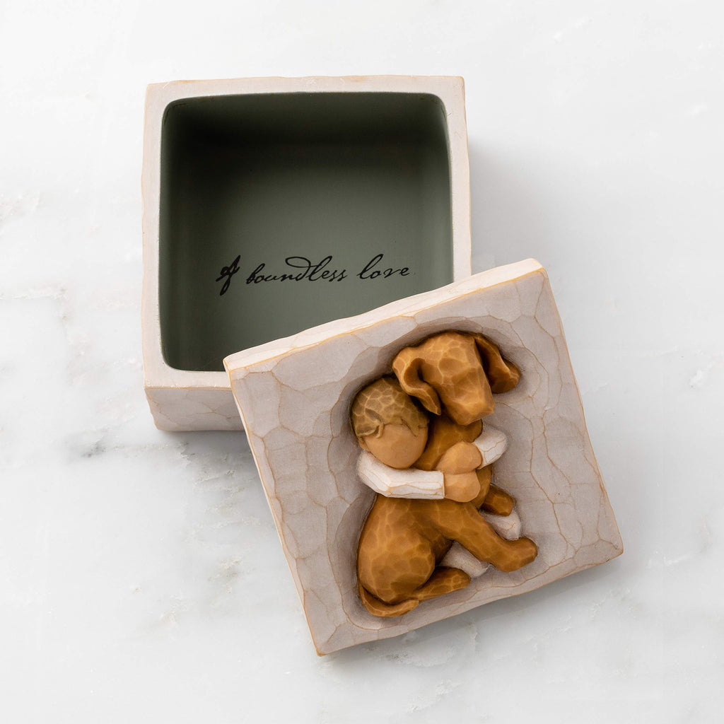Willow Tree Grandmother, Love that Transcends the Years, Box for Jewelry and Treasures, Reminder of Those you Love who Call you Grandma, Sculpted Hand-Painted Keepsake Box