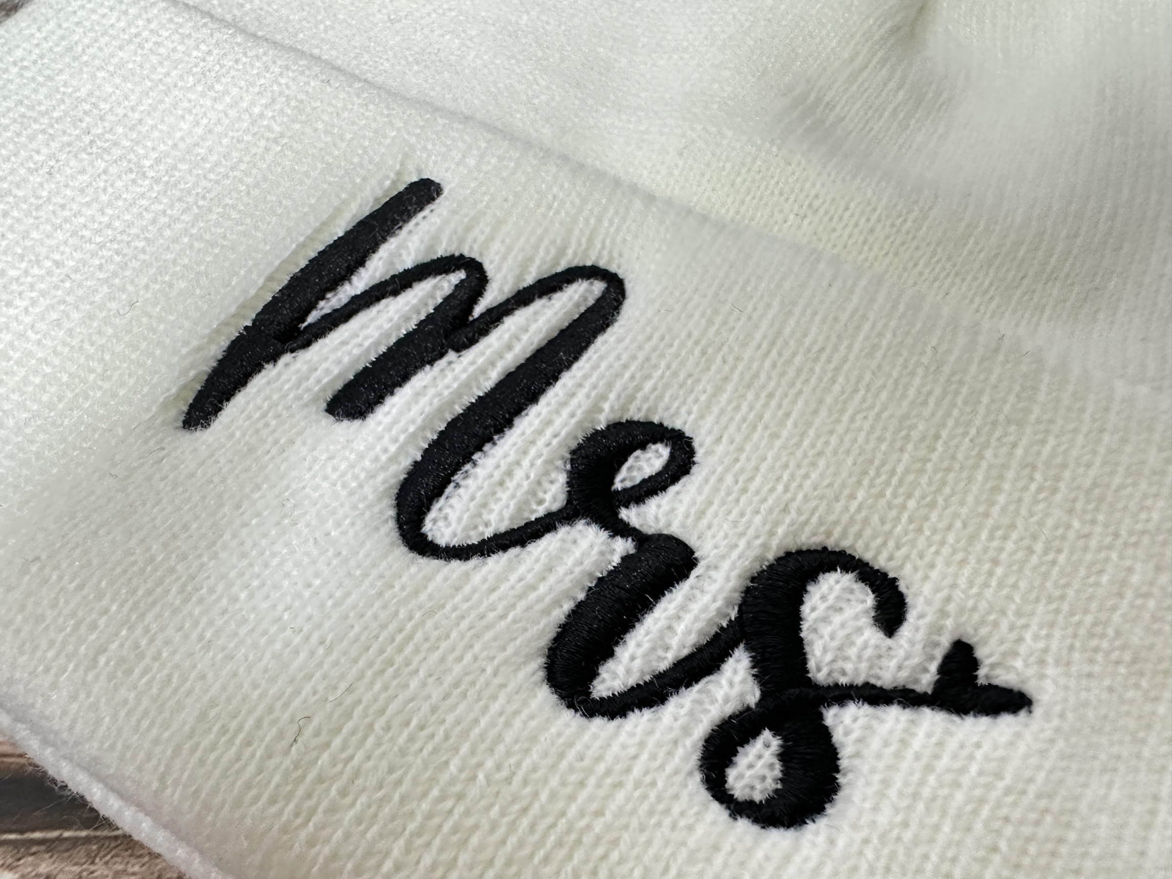 Mr Mrs Grandpa Grandma Dad Mom Hubby Wifey Beanie Hats