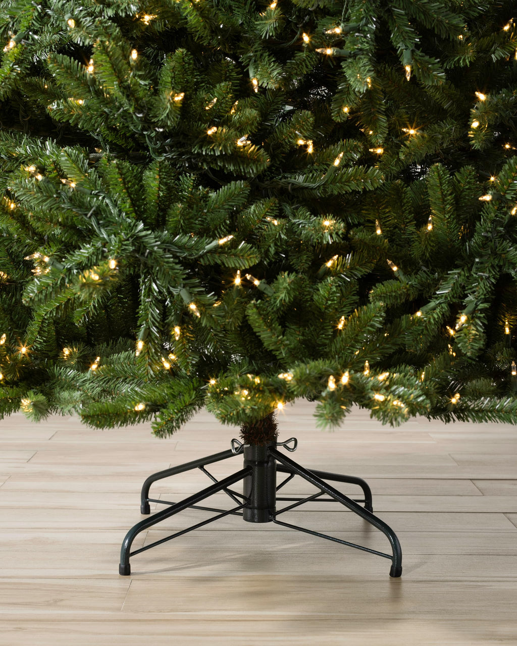 Balsam Hill 7.5ft Pre-Lit Classic Blue Spruce - Artificial Christmas Tree with 2,960+ Tips, 1,000 Clear LED Lights, Easy Plug Technology & Premium Stand for Indoor Holiday Decorating