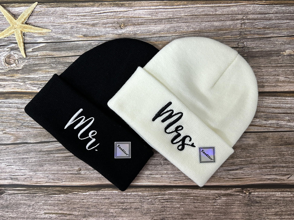 Mr Mrs Grandpa Grandma Dad Mom Hubby Wifey Beanie Hats